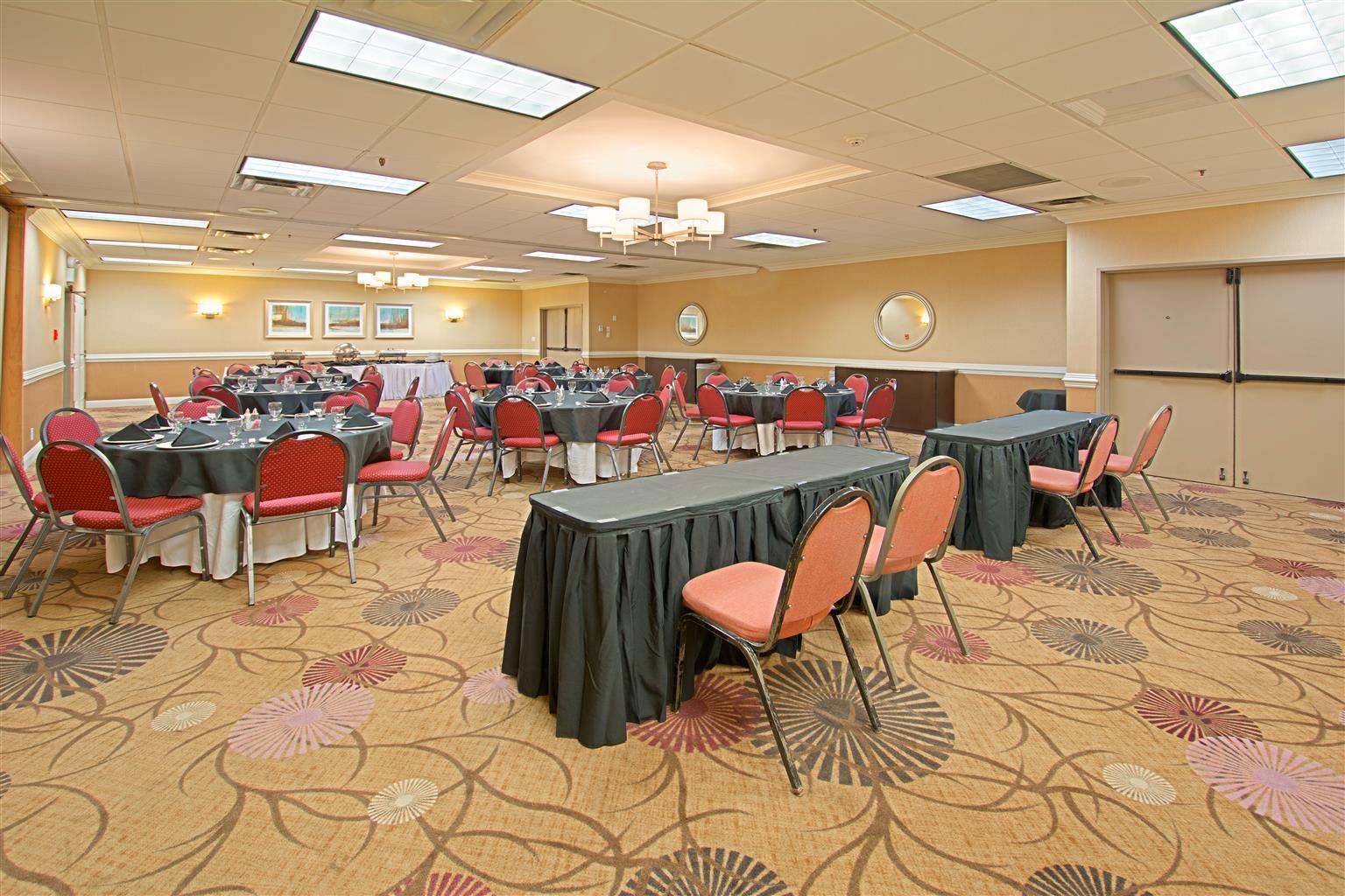 Hotel D'Lins Ontario Airport Εξωτερικό φωτογραφία