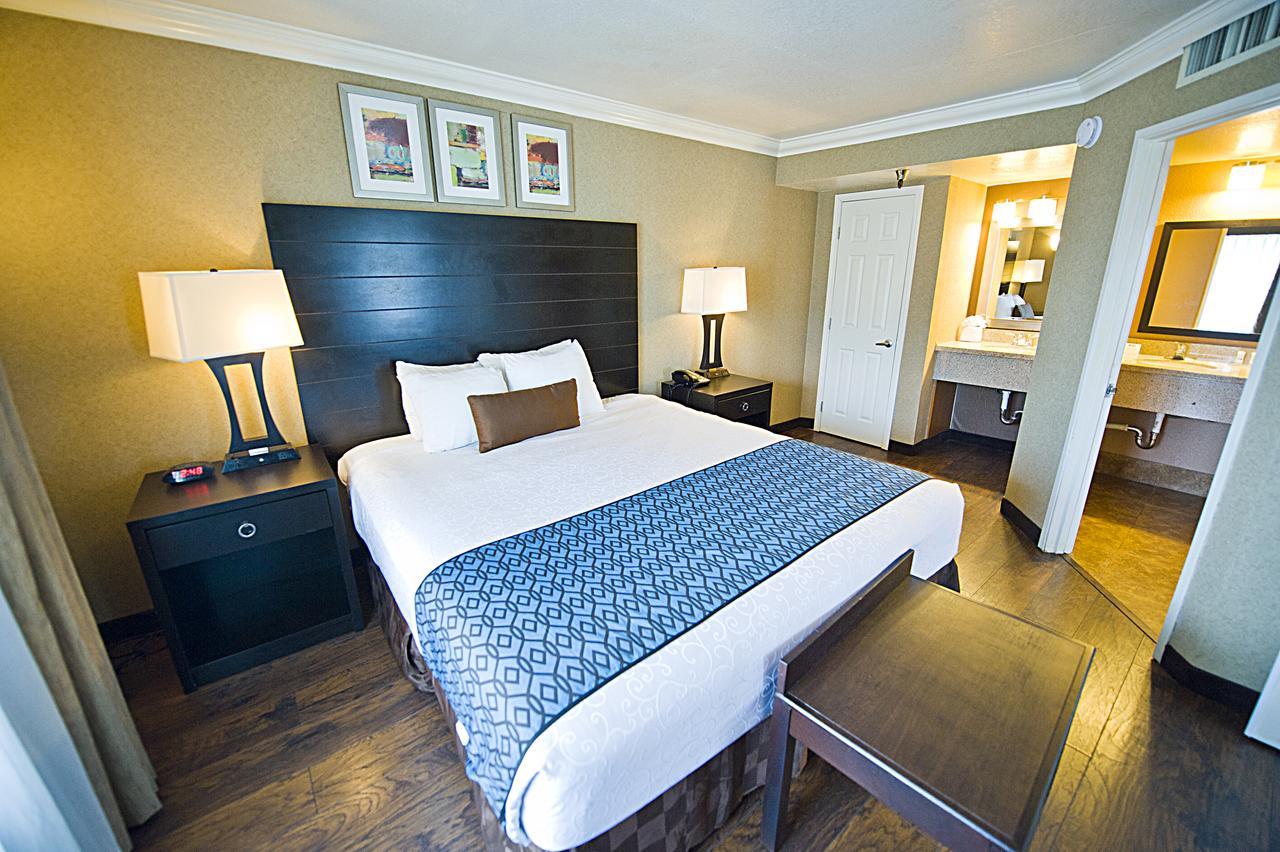 Hotel D'Lins Ontario Airport Εξωτερικό φωτογραφία
