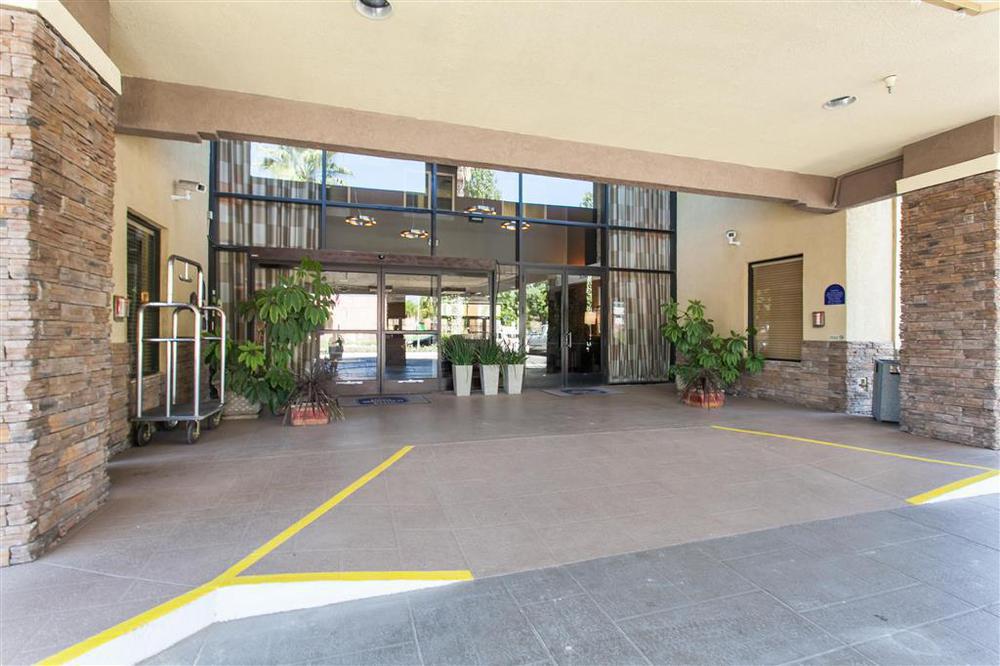 Hotel D'Lins Ontario Airport Εξωτερικό φωτογραφία